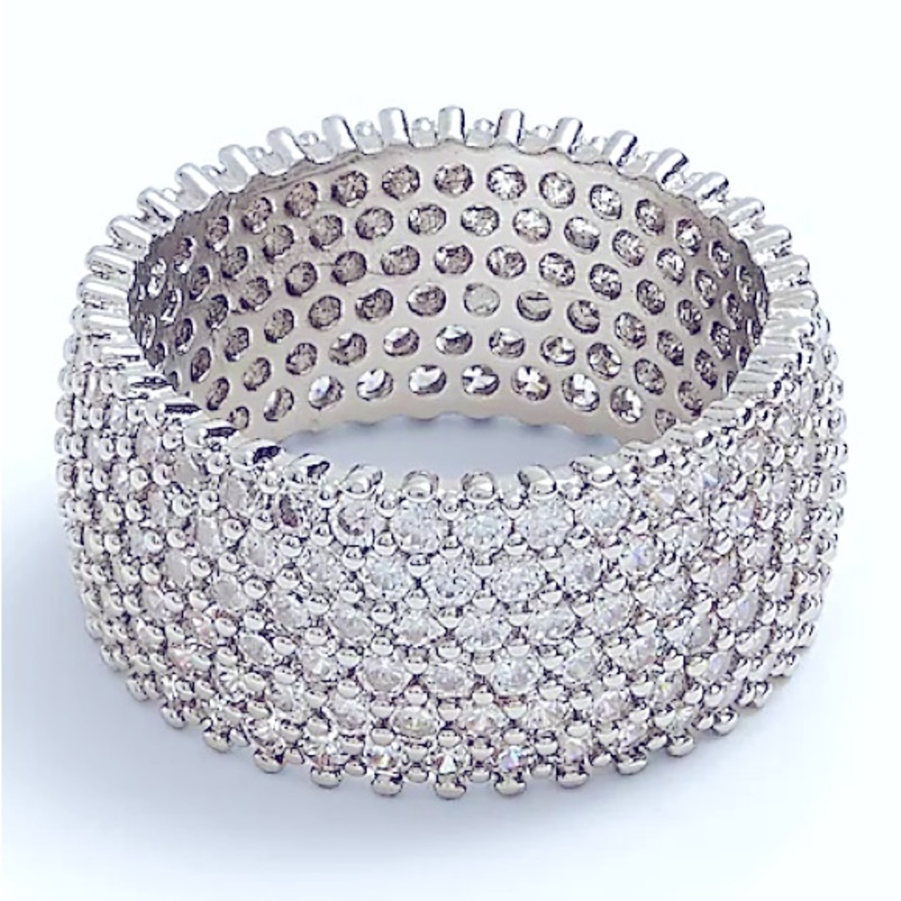 NWT Express Rhinestone Pave‎ Statement Ring